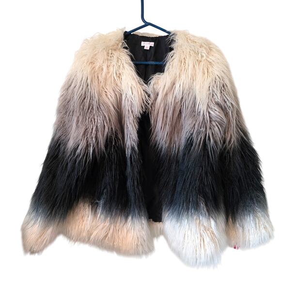 Xhilaration Ombre Furry Fuzzy Coat Jacket Faux Fur Large White Black Gray NEW - Picture 1 of 5